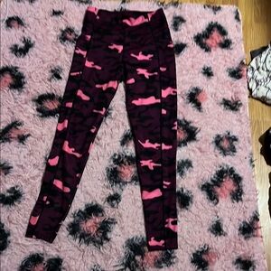 Kids Pink Camo Leggings